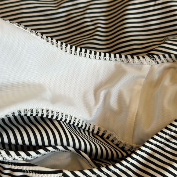 Aerie | Strappy Back Striped One Piece Swimsuit - Picture 8 of 8